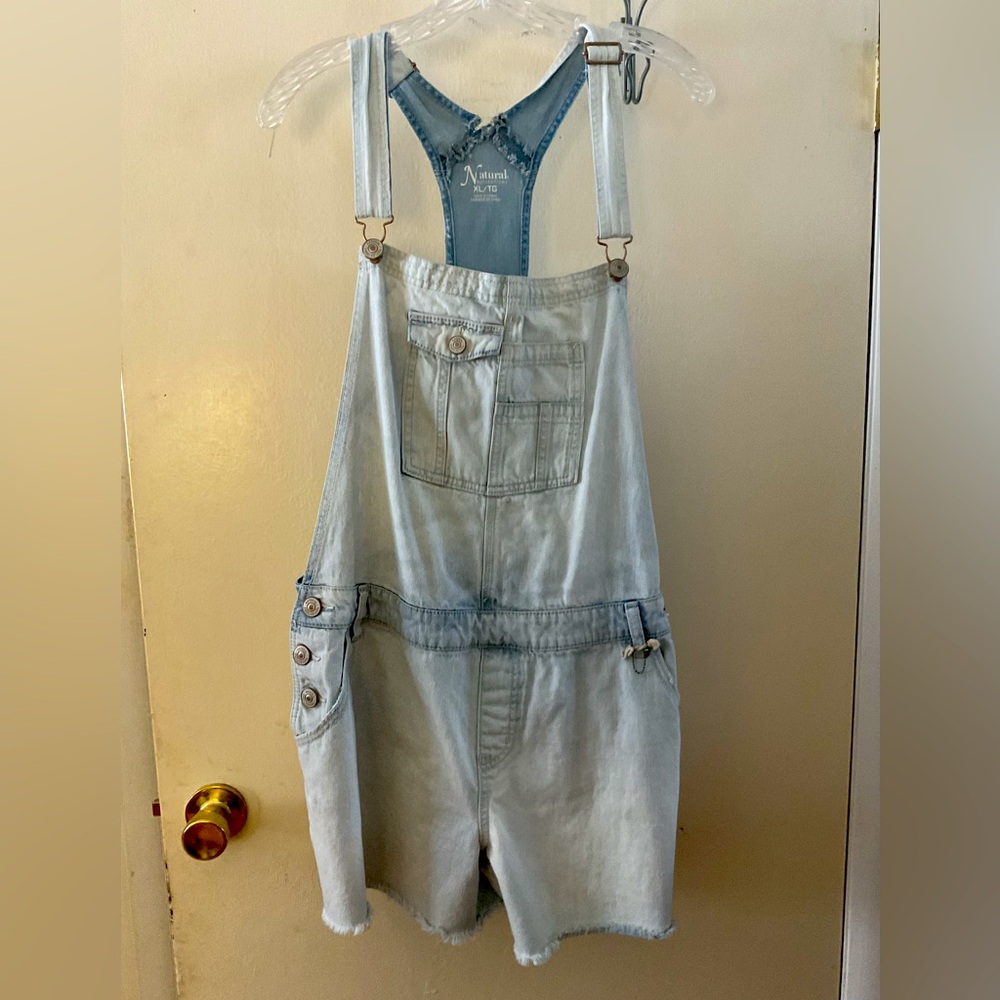 BIB SHORTS BY NATURAL REFLECTIONS, SIZE XL.  NWOT